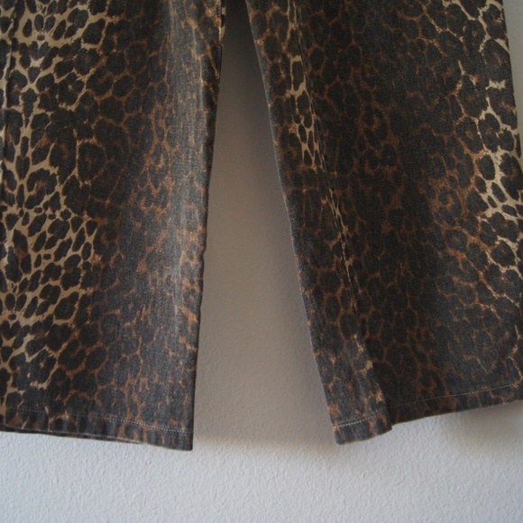 Edikted Animal Print Jeans Cheetah Leopard Print Wide Leg Baggy Jeans Medium - Picture 9 of 9
